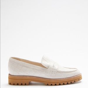 NWT Dolce Vita Aubree Flats